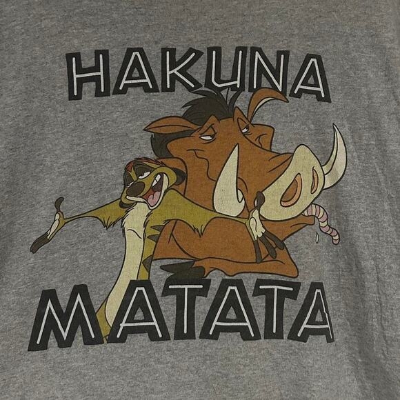 Hakuna Matata Lion King Tee Shirt - Picture 2 of 4